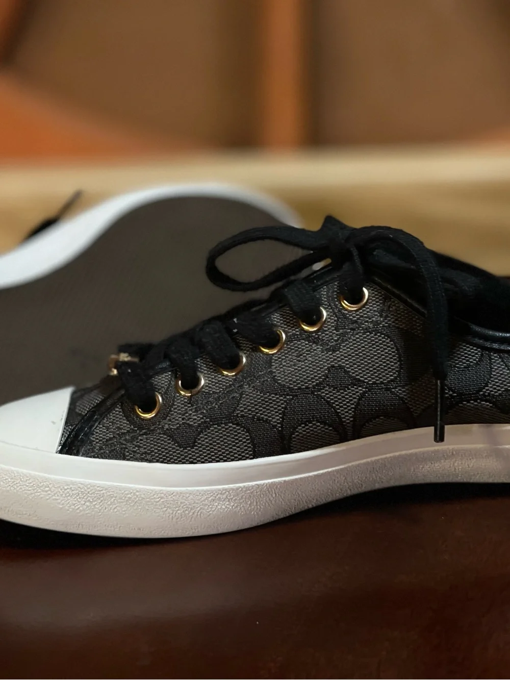 Coach Empire “Clip” Low- Top Sneakers Signature Jacquard canvas Sz6 grey /char